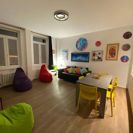 Apartment Art Design Gallery - Center Pressburg