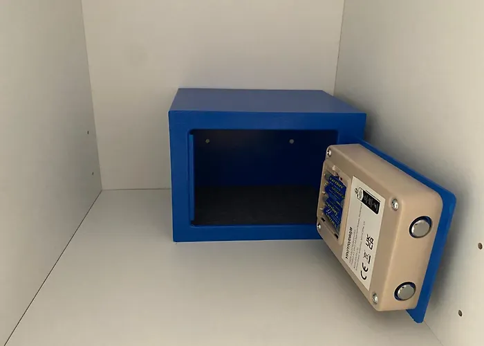 Art Design Gallery - Center Lejlighed *